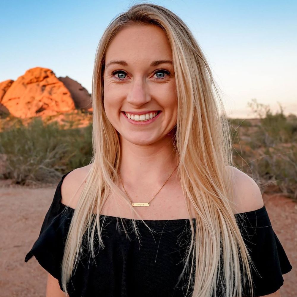 Meet your Posher, Lynndsay